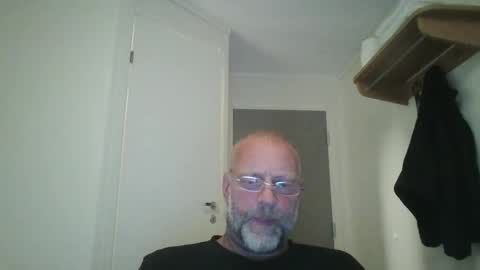 sandnesrune523 online show from 23, 9, 2025