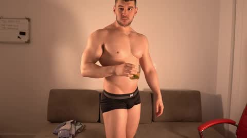 Sandow online show from 12, 3, 2026