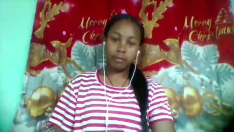 sandra1253099 online show from 16, 9, 2025