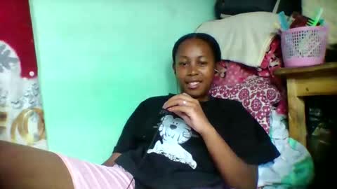 sandra1253099 online show from 28, 10, 2025