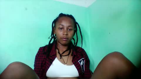 sandra1253099 online show from 9, 2, 2026