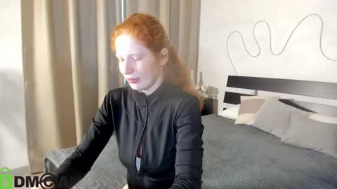 Snapshot of sandra__wilson chatting on 6, 10, 2025 Sandra online show from 6, 10, 2025