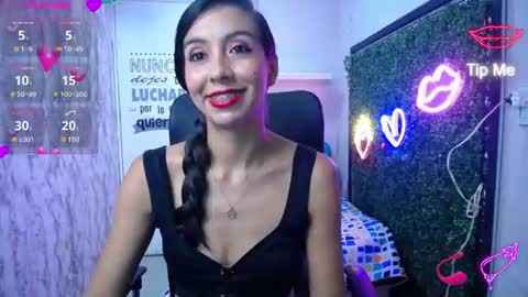 sandra  online show from 7, 7, 2026