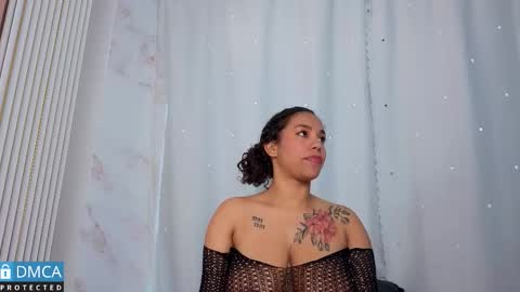 Sandra Rey online show from 4, 3, 2026