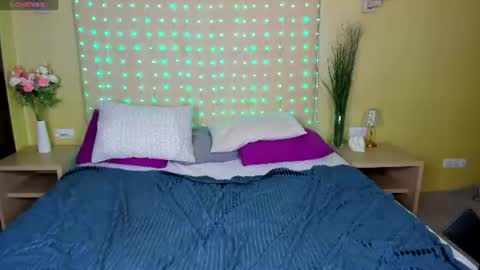 Snapshot of sandra_rosss chatting on 18, 7, 2026 Sandra online show from 18, 7, 2026