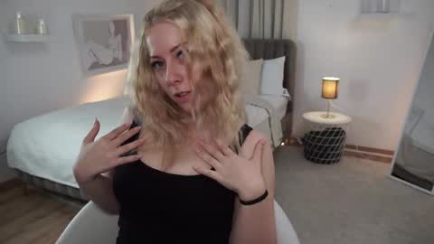 Szandra online show from 24, 9, 2025