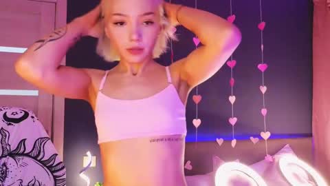 Snapshot of sandraboyl chatting on 22, 2, 2025 Sandy online show from 22, 2, 2025