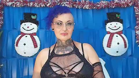 Sandy Rose online show from 13, 12, 2024