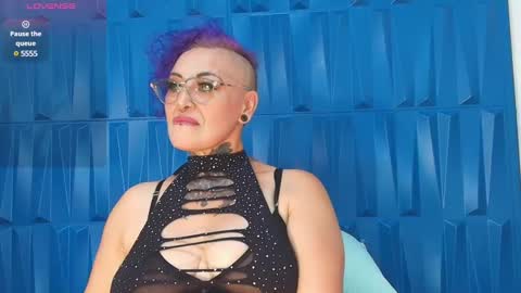 Sandy Rose online show from 27, 1, 2025
