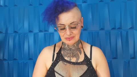 Sandy Rose online show from 10, 2, 2025