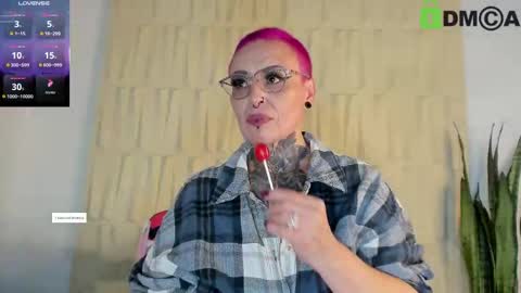 Sandy Rose online show from 17, 9, 2025