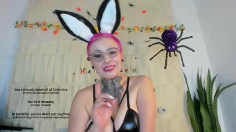 Sandy Rose online show from 23, 10, 2025