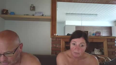 Snapshot of sanroom chatting on 30, 9, 2025 sanroom online show from 30, 9, 2025