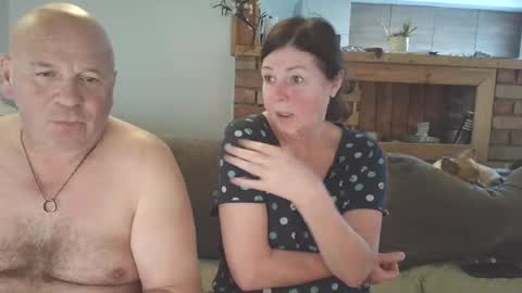 Snapshot of sanroom chatting on 4, 3, 2026 sanroom online show from 4, 3, 2026