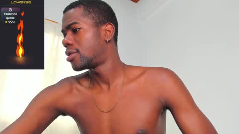 Santibrown online show from 28, 1, 2025