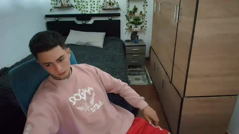 santi_ss online show from 16, 4, 2026