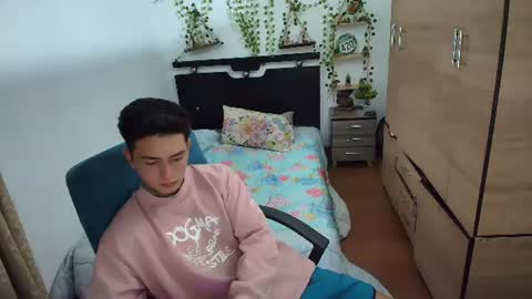 santi_ss online show from 30, 6, 2026