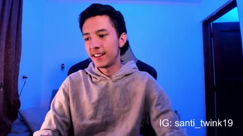 santi_twink19 online show from 17, 12, 2024