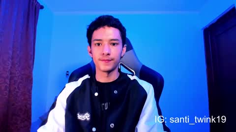 santi_twink19 online show from 21, 12, 2024