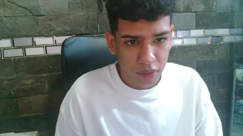 santi online show from 6, 11, 2025