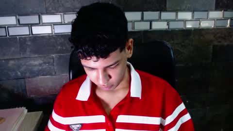 santi online show from 8, 11, 2025