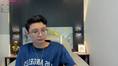 Snapshot of santiago_russo18 chatting on 12, 10, 2025 santiago_russo18 online show from 12, 10, 2025