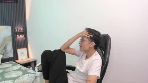 santiago_russo18 online show from 16, 2, 2026