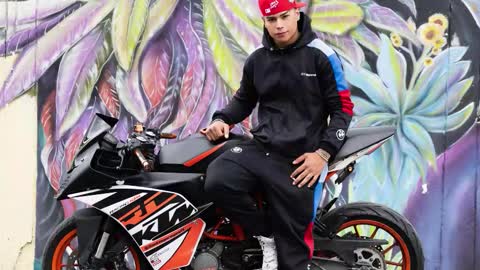 Santi Reyes online show from 3, 2, 2026