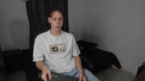 Julius Novachrono  online show from 24, 3, 2026