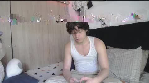 Santii online show from 18, 4, 2026