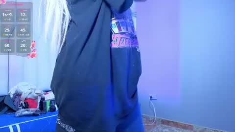 Snapshot of santsara chatting on 30, 6, 2026 SANTSARA online show from 30, 6, 2026