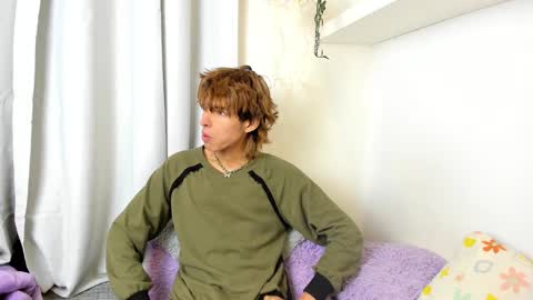 Snapshot of santy_kitty chatting on 18, 2, 2025 kitty online show from 18, 2, 2025