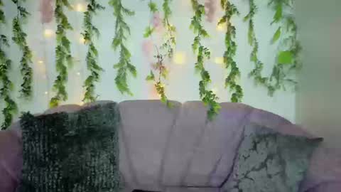 saorisworld online show from 18, 9, 2025