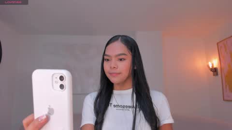 Snapshot of saphirajames chatting on 29, 5, 2026 Saphira James online show from 29, 5, 2026