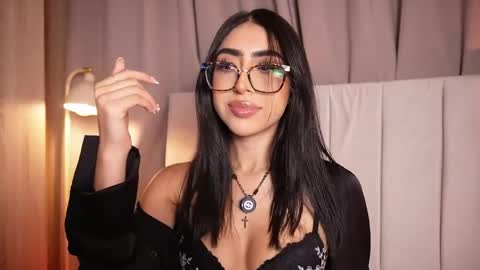 Snapshot of sara_albrecht chatting on 14, 5, 2026 Sara online show from 14, 5, 2026