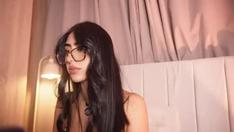 Snapshot of sara_albrecht chatting on 31, 5, 2026 Sara online show from 31, 5, 2026