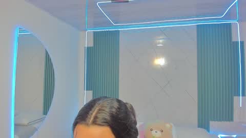 sara allenx online show from 31, 1, 2025