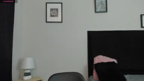 Snapshot of sara_b11 chatting on 12, 7, 2026 sara_b11 online show from 12, 7, 2026