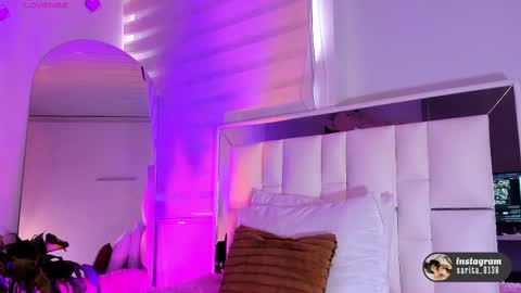 Snapshot of sara_goddess01 chatting on 23, 9, 2025 Sara online show from 23, 9, 2025