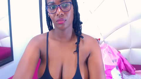 S A R A online show from 26, 12, 2024