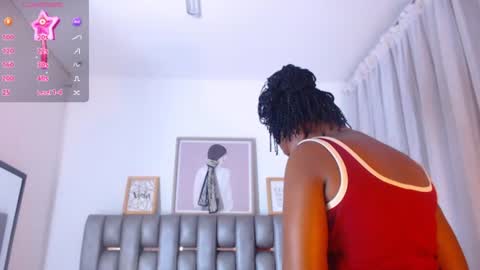 Snapshot of sara_marks chatting on 24, 6, 2026 S A R A online show from 24, 6, 2026