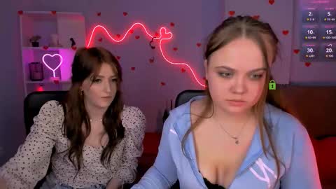 Snapshot of sara_muse1 chatting on 27, 3, 2026 Sara online show from 27, 3, 2026
