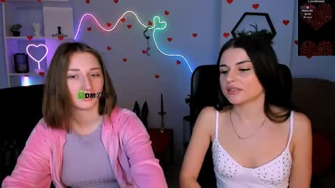 Snapshot of sara_muse1 chatting on 9, 4, 2026 Sara online show from 9, 4, 2026