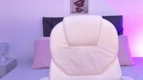 sara  online show from 28, 10, 2025