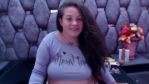 sara_thonson_ online show from 15, 12, 2024