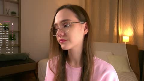 Im Sara  online show from 10, 4, 2026