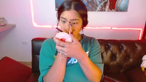 SARAHGIL online show from 28, 12, 2024