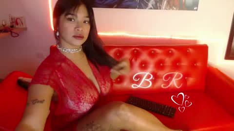 SARAHGIL online show from 29, 12, 2024