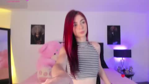 Snapshot of sarada_parker chatting on 1, 6, 2026 Sarada Parker online show from 1, 6, 2026