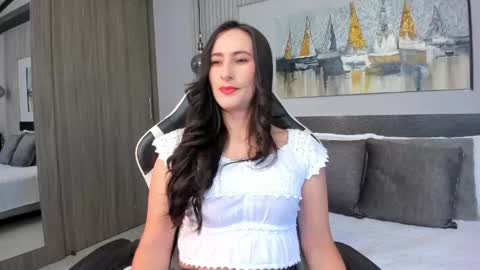  Sara Gomez  online show from 30, 5, 2026
